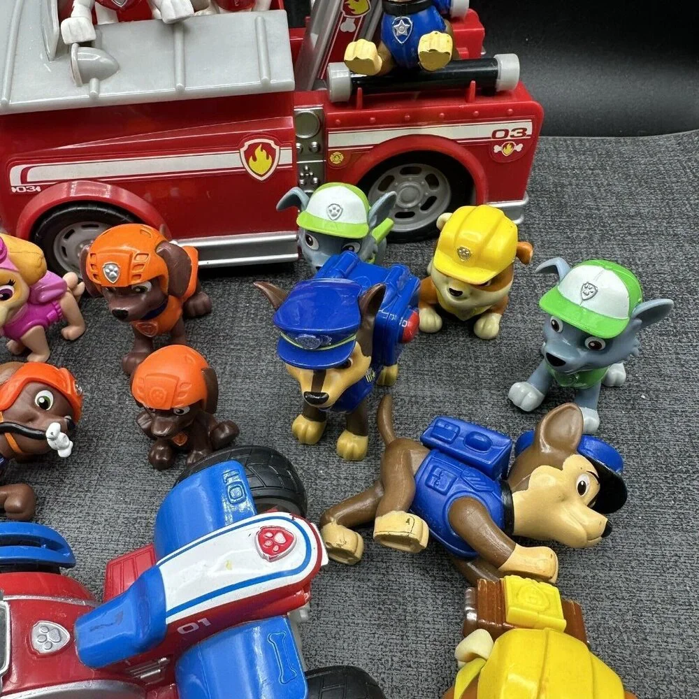 Paw Patrol Toy Lot Figures Vehicles Ryder Marshall Chase Skye Rubble Zuma